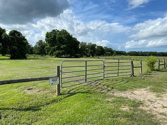 2nd image of 6862 County Road 359