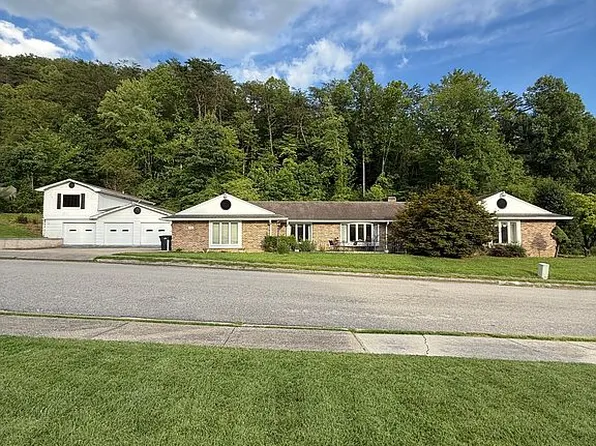 164 Ohio St, Whitesburg, KY 41858