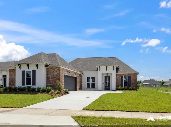 10141 Sanctuary Oaks Dr, Baton Rouge, LA 70817