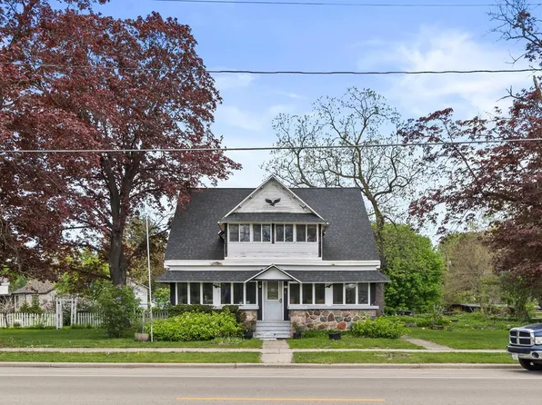 224 East Main STREET, Eagle, WI 53119