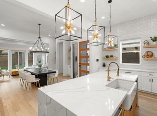 4226 Gibson St, Houston, TX 77007