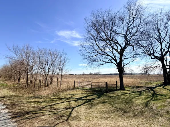 000 Farm Road 2035, Aurora, MO 65605