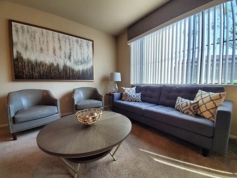 2b2 1182 SQFT 2 Bed 2 Bath