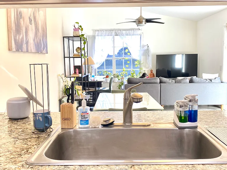 661 Waterside Dr — Photo 7