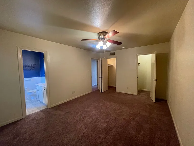 3820 Fairfield Ave #37 — Photo 15