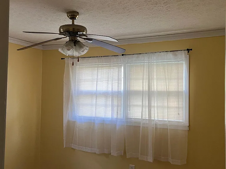 401 Pinelea Rd — Photo 205