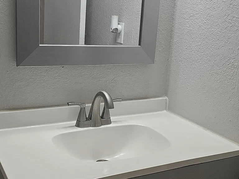 6760 W Palo Verde Ave — Photo 8
