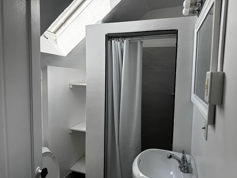 148 De Pasquale Ave #3 — Photo 6
