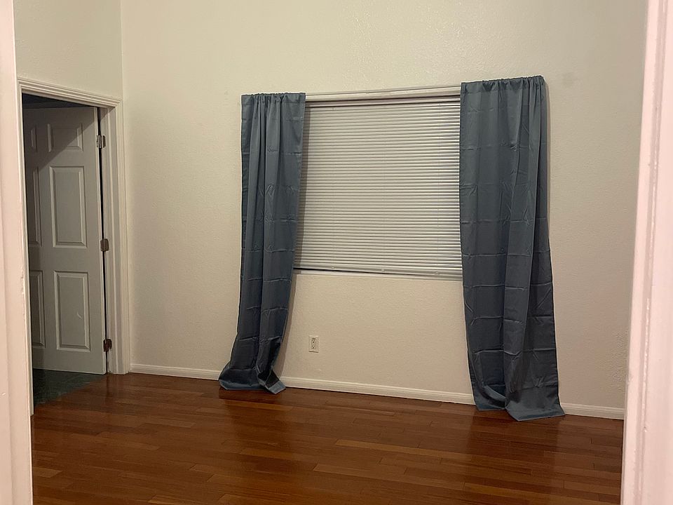 2nd image of 17321 Ward St