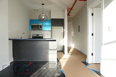 Rented by Rennit Inc.