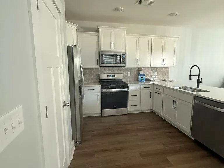 464 Mill Park Way — Photo 16