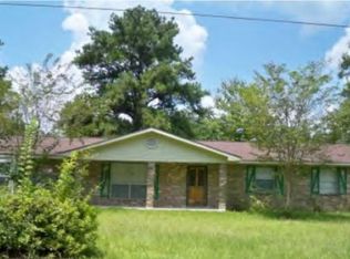 1917 2nd St, Leakesville, MS 39451