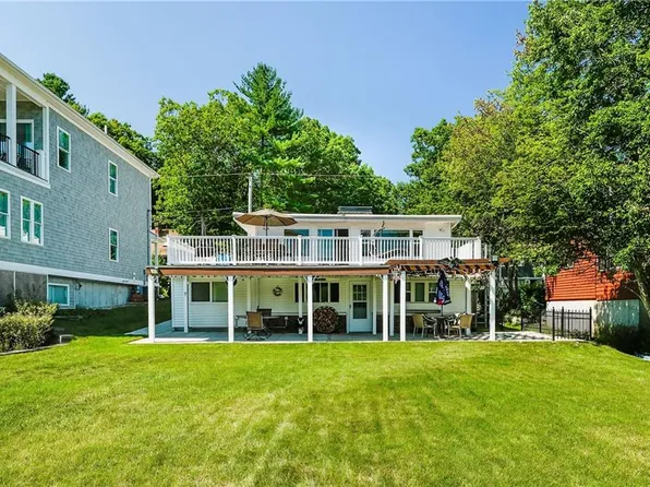 103 Lake Dr, Glocester, RI 02814