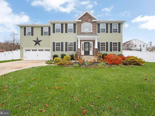 820 Eastbrook Ave, Langhorne, PA 19047