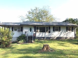 1112 Granville Conner Rd, Powell, TN 37849