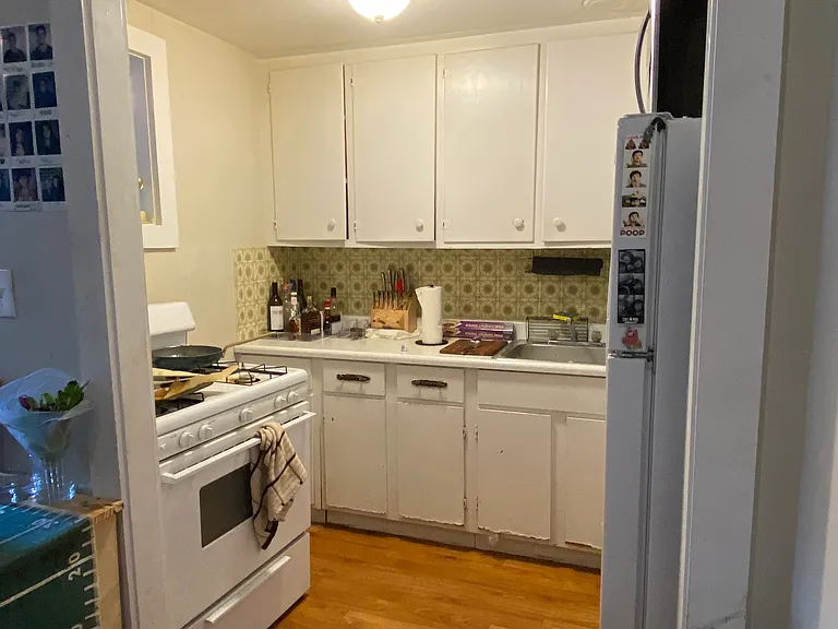 435 Hanover St #4 — Photo 7