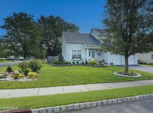 1 William Dr, Howell, NJ 07731