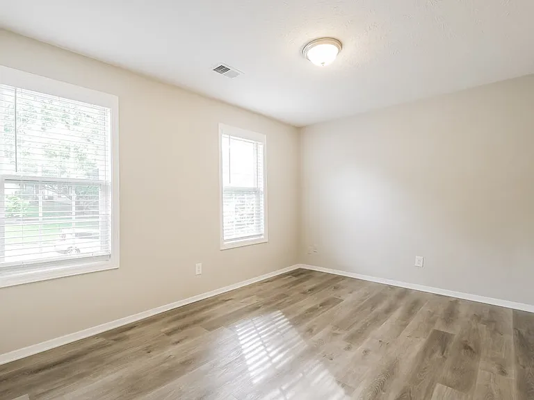 140 Birch Rill Dr — Photo 10