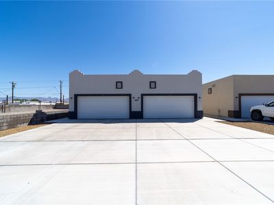 1632 Shamrock Rd, Bullhead City, AZ, 86442