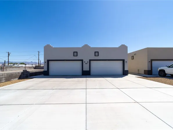 1632 Shamrock Rd, Bullhead City, AZ 86442