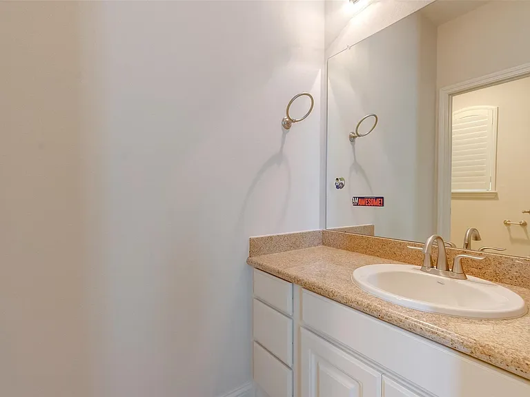 10307 Latta Creek Dr — Photo 39