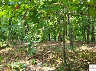 Lee Dr, Edwards, MO 65326