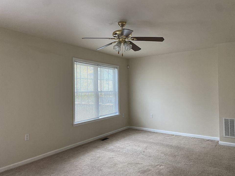 Family Room 1