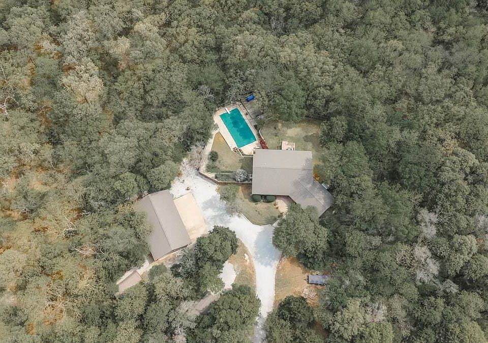 1st image of 12641 Overhill Dr