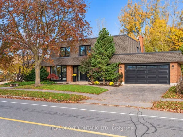 905 Plante Dr, Ottawa, ON K1V 9E3