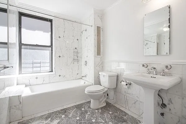 Rented by Zumper Inc | media 38