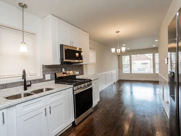 9206 S Harper Ave — Photo 5