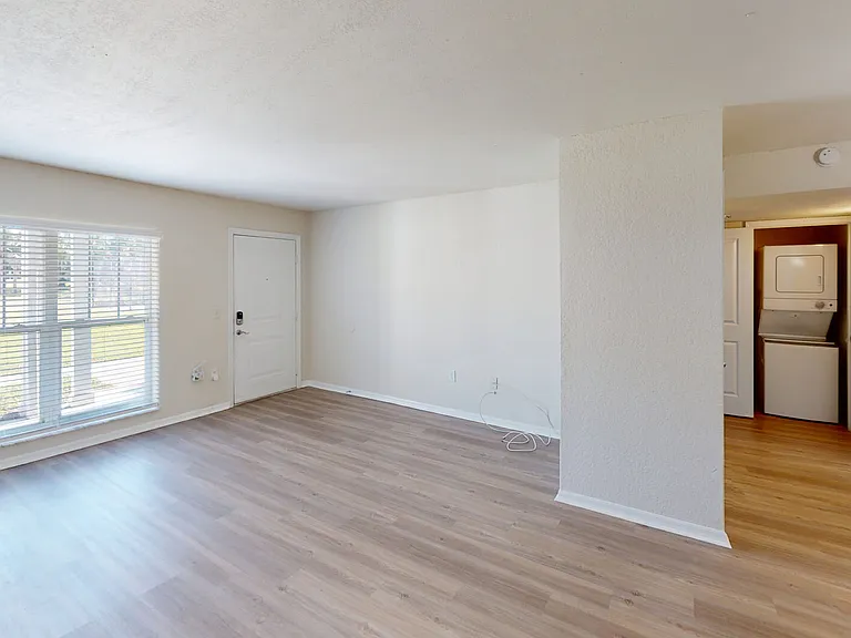 The Breyley Apartments — Photo 8