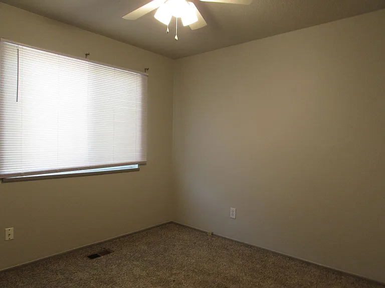 1169 Santa Clara Ave — Photo 6