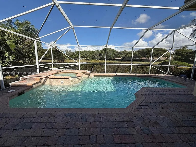 2408 Deer Creek Rd — Photo 14