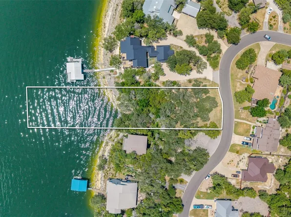 18401 Lakepoint Cir, Leander, TX 78645