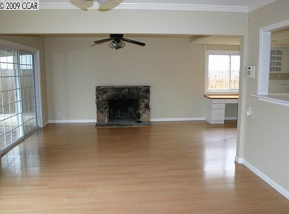 4th image of 2843 Seville Cir