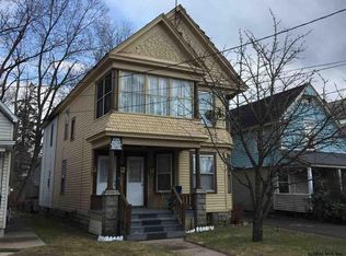 325-327 Eleanor St, Schenectady, NY 12306