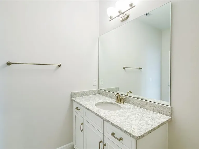 9648 Lost Creek Dr — Photo 15