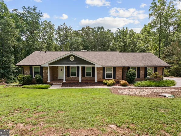 713 Lauren Cir, Lawrenceville, GA 30043