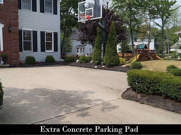 3rd image of 19822 Summer Place Dr