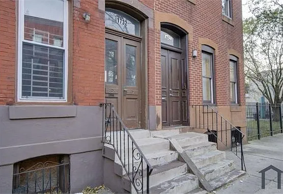 1732 W Diamond St #1 — Photo 1