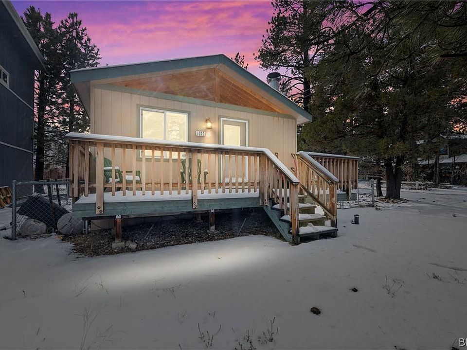 1st image of 1040 Woodland Dr