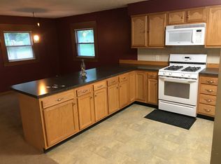 2988 Mayfair Rd, Akron, OH 44312