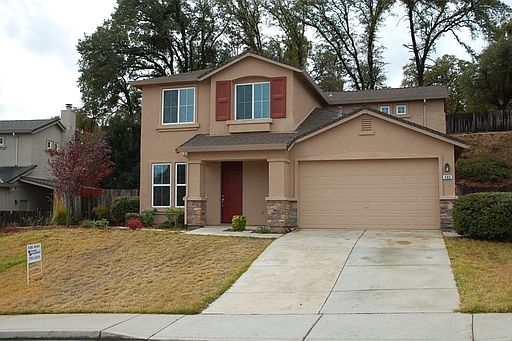 1st image of 983 Ponderosa St