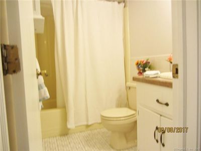 17 Farmington Ave #14, Plainville, CT, 06062