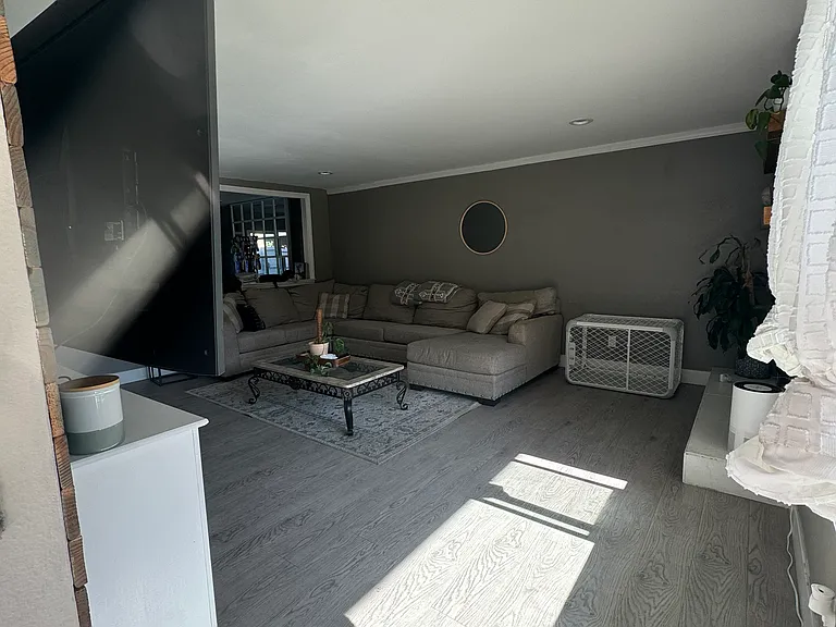 1731 Melrose Ave #45 — Photo 2