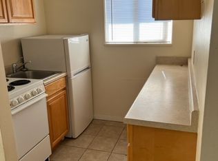 509 N 85th St #3, Seattle, WA 98103