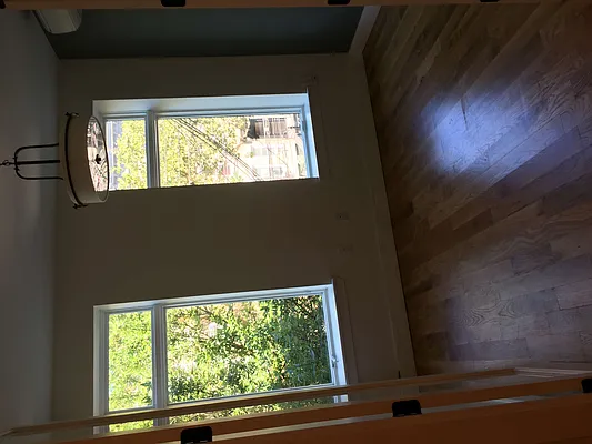 Rented by Zeetex Realty Corp | media 9