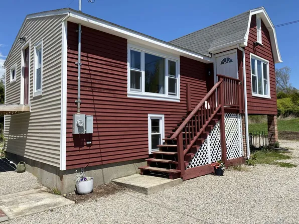 6 Pepperbox Road, Waterford, CT 06385