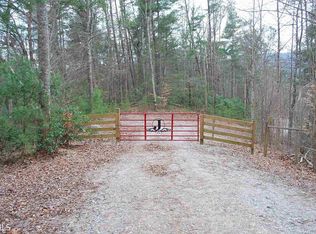 156 Bear Mountain Trl, Helen, GA 30545